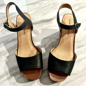 Lucky Brand wedge